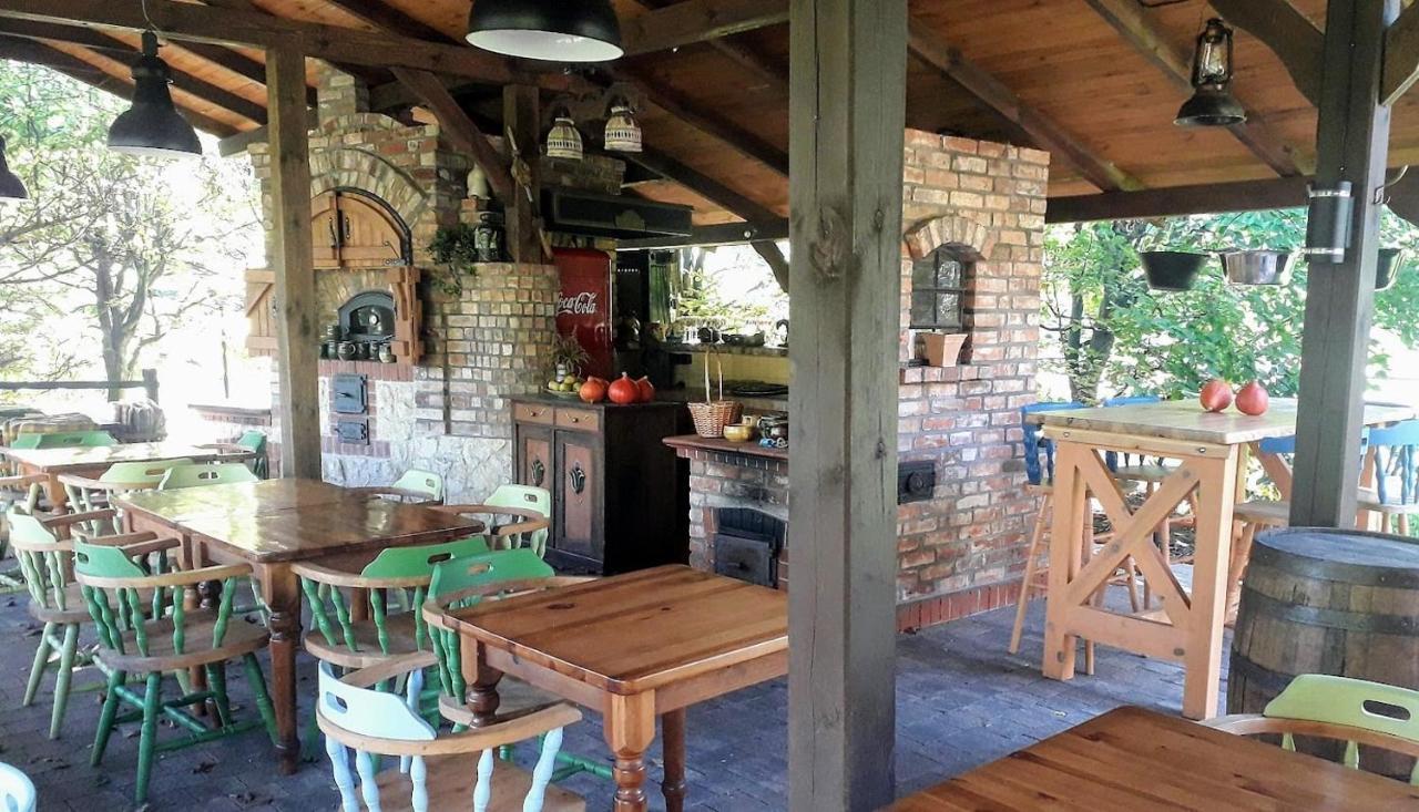 Tamarynowa Osada - Kraina Udanego Wypoczynku Villa Lowyn Exterior photo